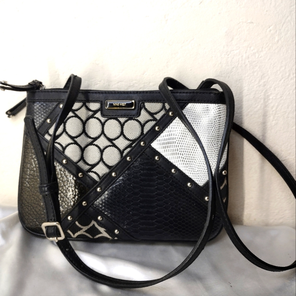 Women's Nine West alligator print crossbody bag